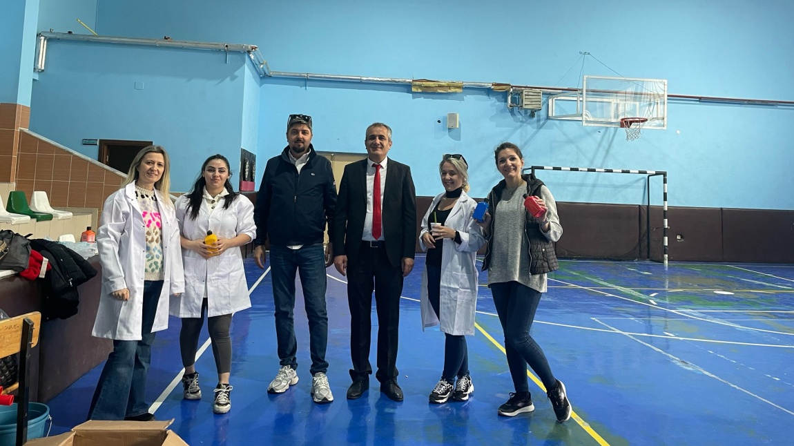 Okulumuzu Güzelleştirmeye Devam Ediyoruz...